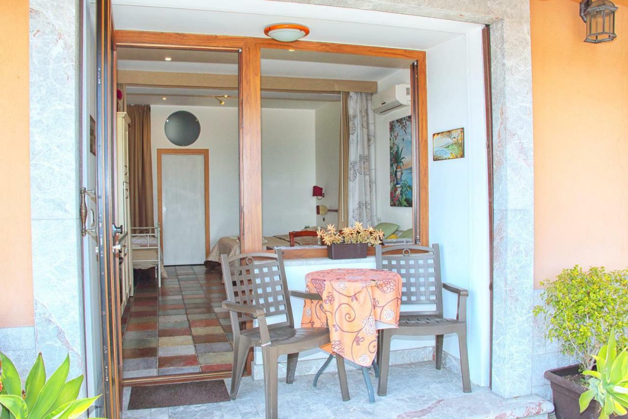 Ferienwohnung Antica Stazione Taormina Exterior foto